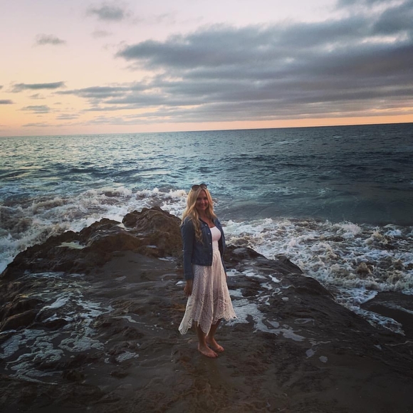 Meet your Posher, Amber - Picture 1 of 1